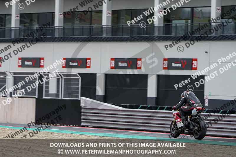 cadwell no limits trackday;cadwell park;cadwell park photographs;cadwell trackday photographs;enduro digital images;event digital images;eventdigitalimages;navarra;no limits trackdays;peter wileman photography;racing digital images;trackday digital images;trackday photos